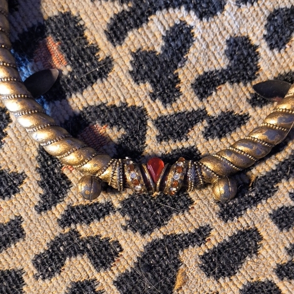 Regal Gold and Brown Lion Head Picture Frame - Picture 4 of 11